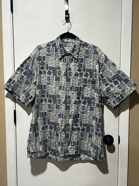 Pierre Cardin Men's Short Sleeve Button-Down in Blue and Gray Print